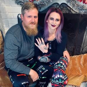 Meet your Posher, Sharryll